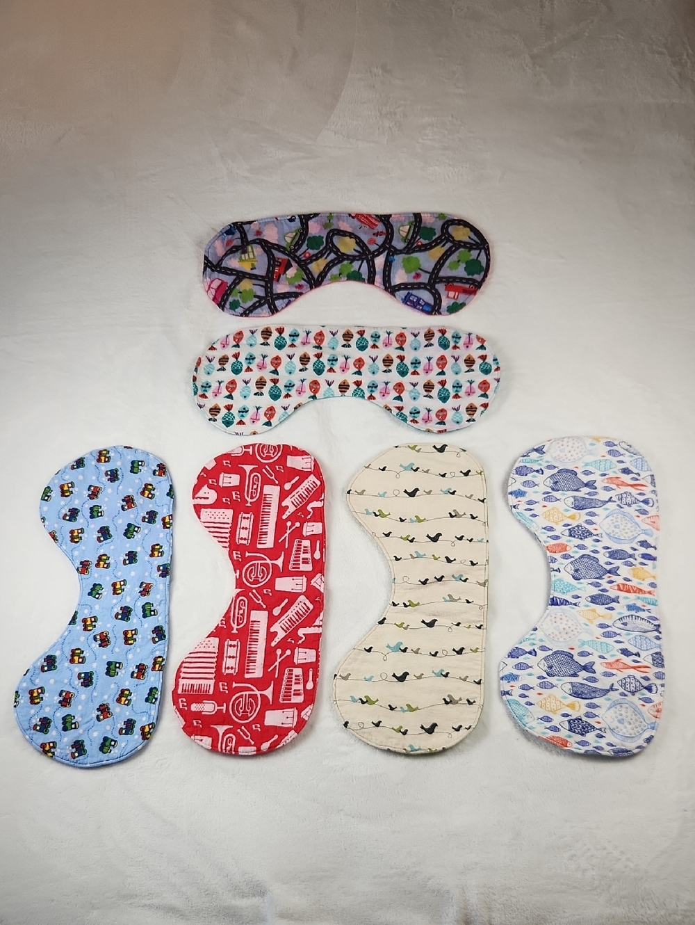 Set of 6 Baby Burp Cloths / Bibs - Soft Flannel Reversable.